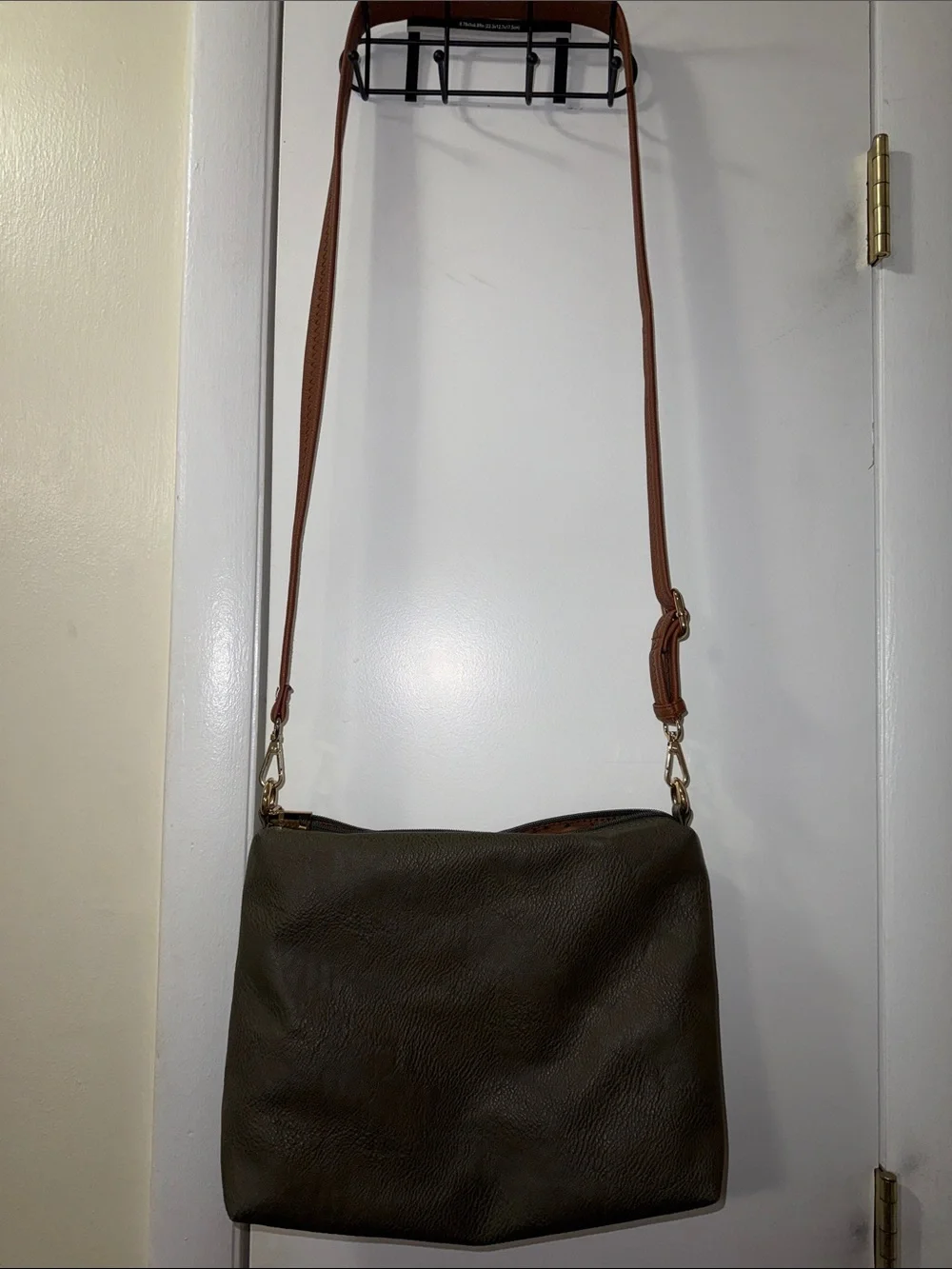 Two-Tone Shoulder Tote Bag in Brown and Olive